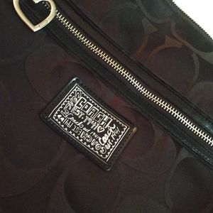 💛 Coach Purse with C Logo - Black